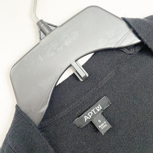 Apt. 9 black cropped knit cardigan - Picture 3 of 4